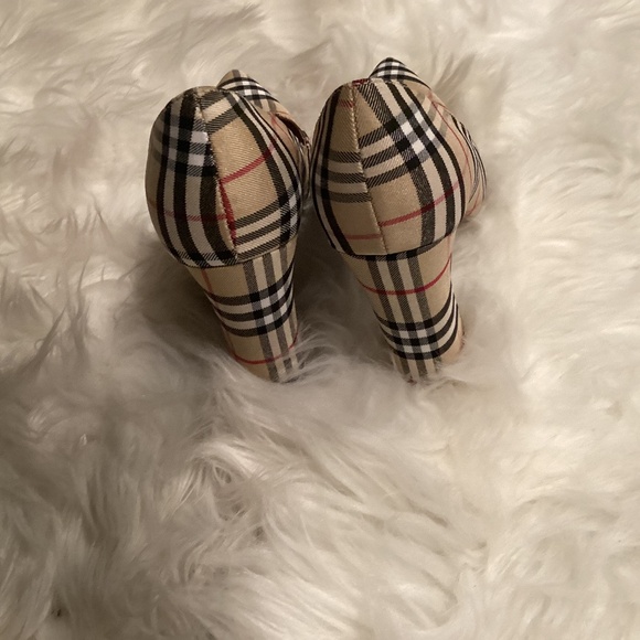 Rouge Helium Plaid Pointed Plaid Block Heels, Size 8, Color Tan, Red,White,Black - Picture 4 of 4